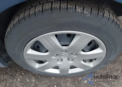 2010 Honda Civic Lx z USA, uszkodzony, nr VIN 2HGFA1F51AH538723